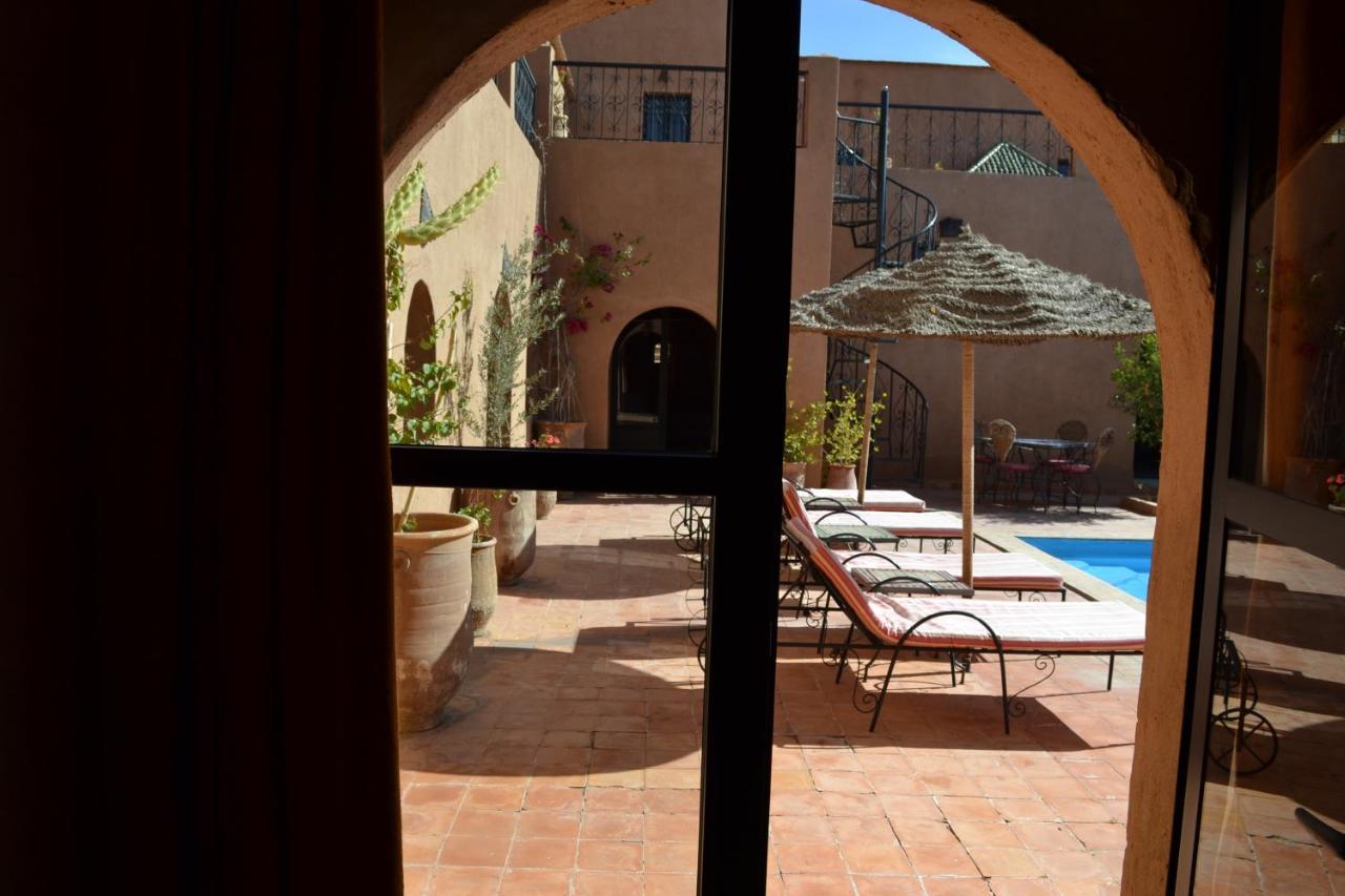 Riad Dar Bergui Ouarzazate Exteriör bild