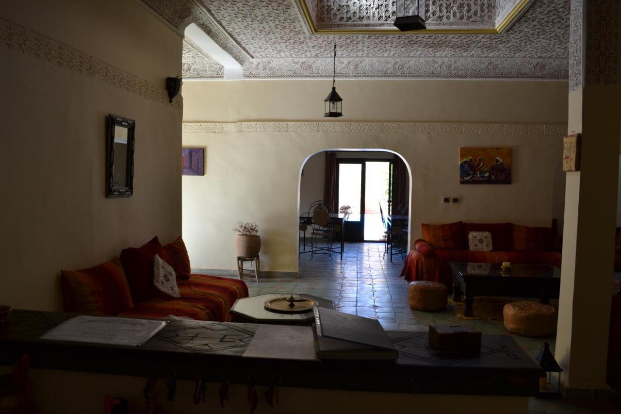 Riad Dar Bergui Ouarzazate Exteriör bild