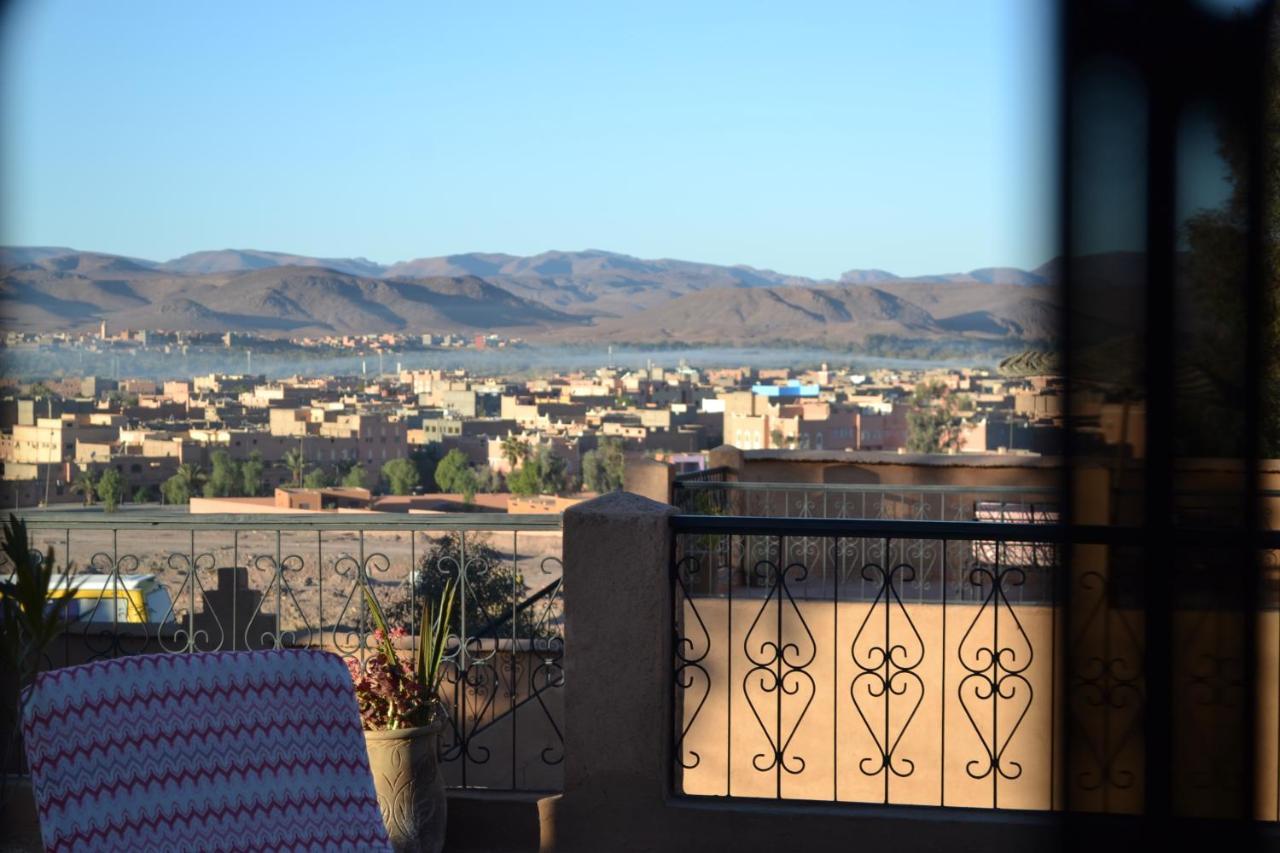 Riad Dar Bergui Ouarzazate Exteriör bild